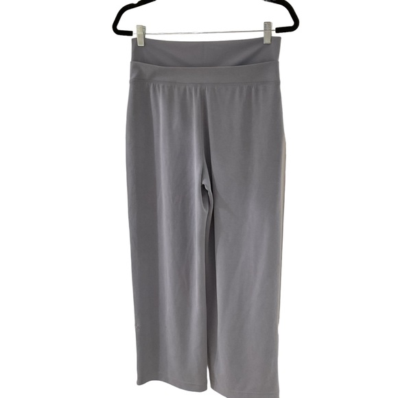 Athleta Seasoft Pants, Women’s Size Medium Petite- Color: Coastline Blue NWT - Picture 5 of 6